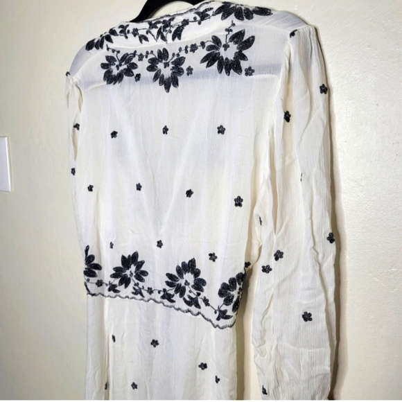 FP fable embroidered dress - Picture 7 of 7